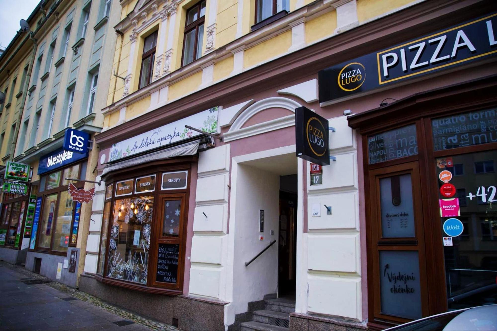 Family Apartment Kv Karlovy Vary Exterior foto